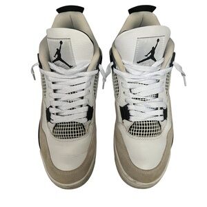 Nike Air Jordan 4 Retro "Military Black"